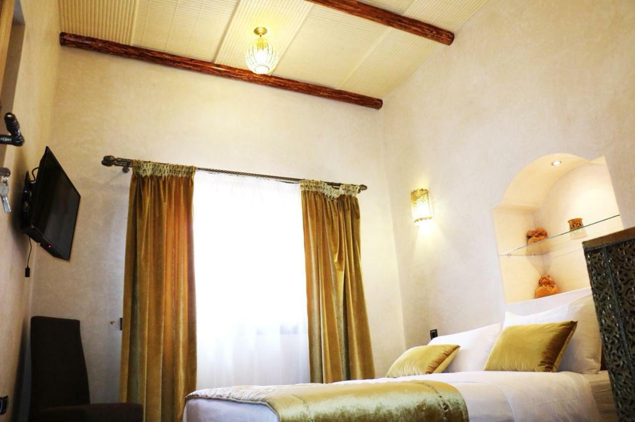 Dar Amghar Hotel Tafraout Exterior photo